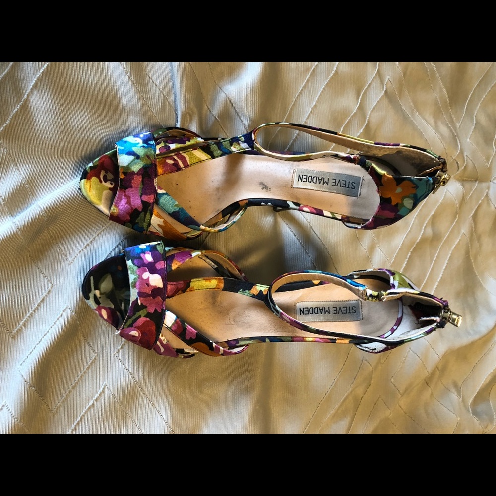 Steve Madden heels
